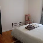 Casa Renova, Intero Appartamento, 2 Camere, Max 4 Ospiti, Zona Storica טריאסטה